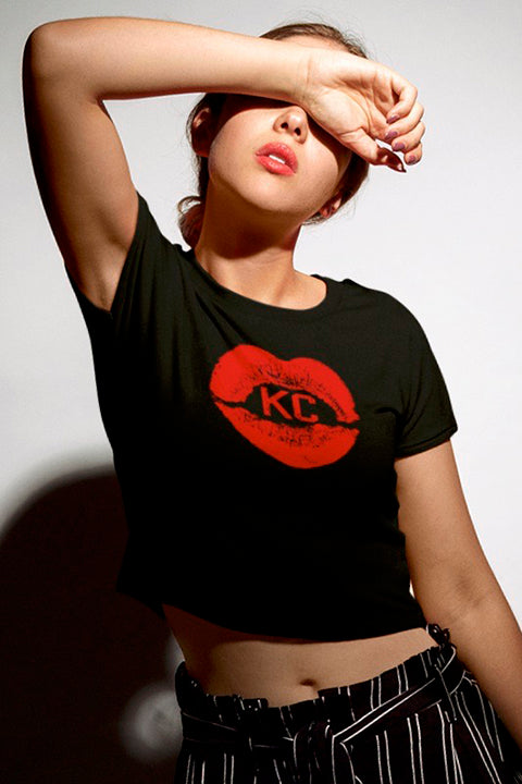KC Kiss - Pink Lips - Unisex Crew Neck Tee